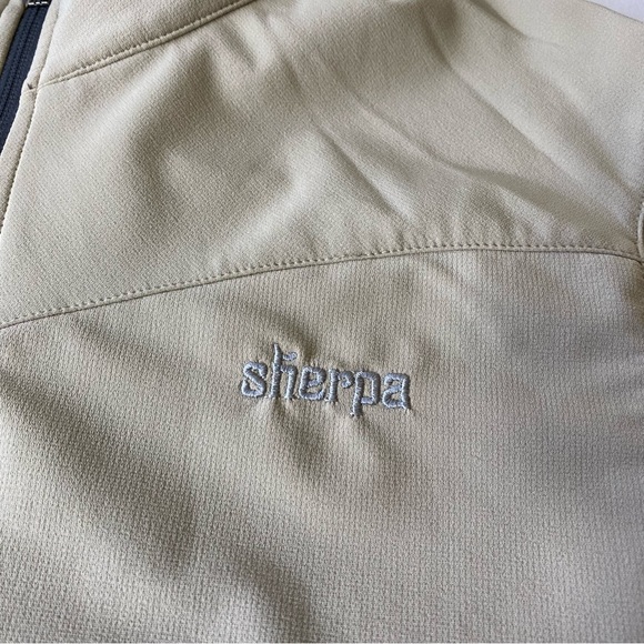 Sherpa Adventure Gear Jacket Beige Nepal Mens Full Zip Outdoors Tactel 3 Pockets - Picture 2 of 9